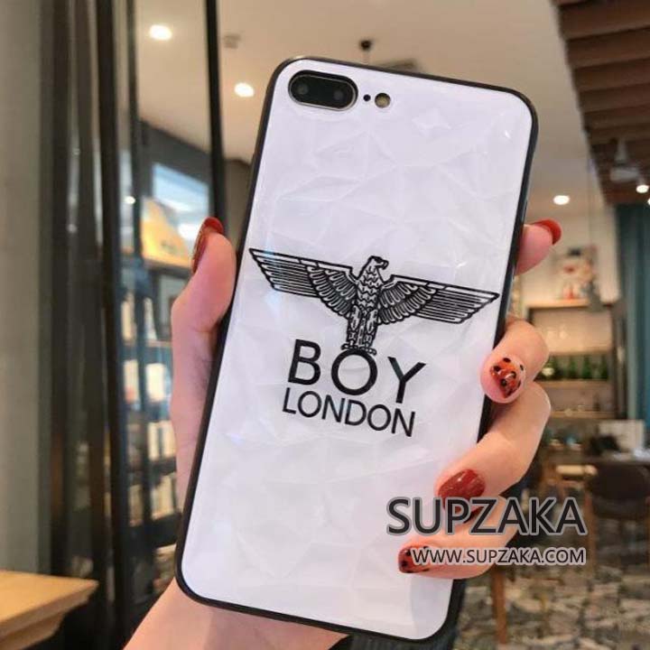 BOY LONDON iPhone11 ケース 菱形ダイヤモンド柄