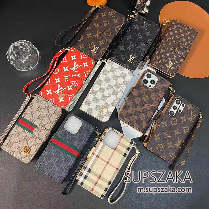 GUCCI iphone16 手帳